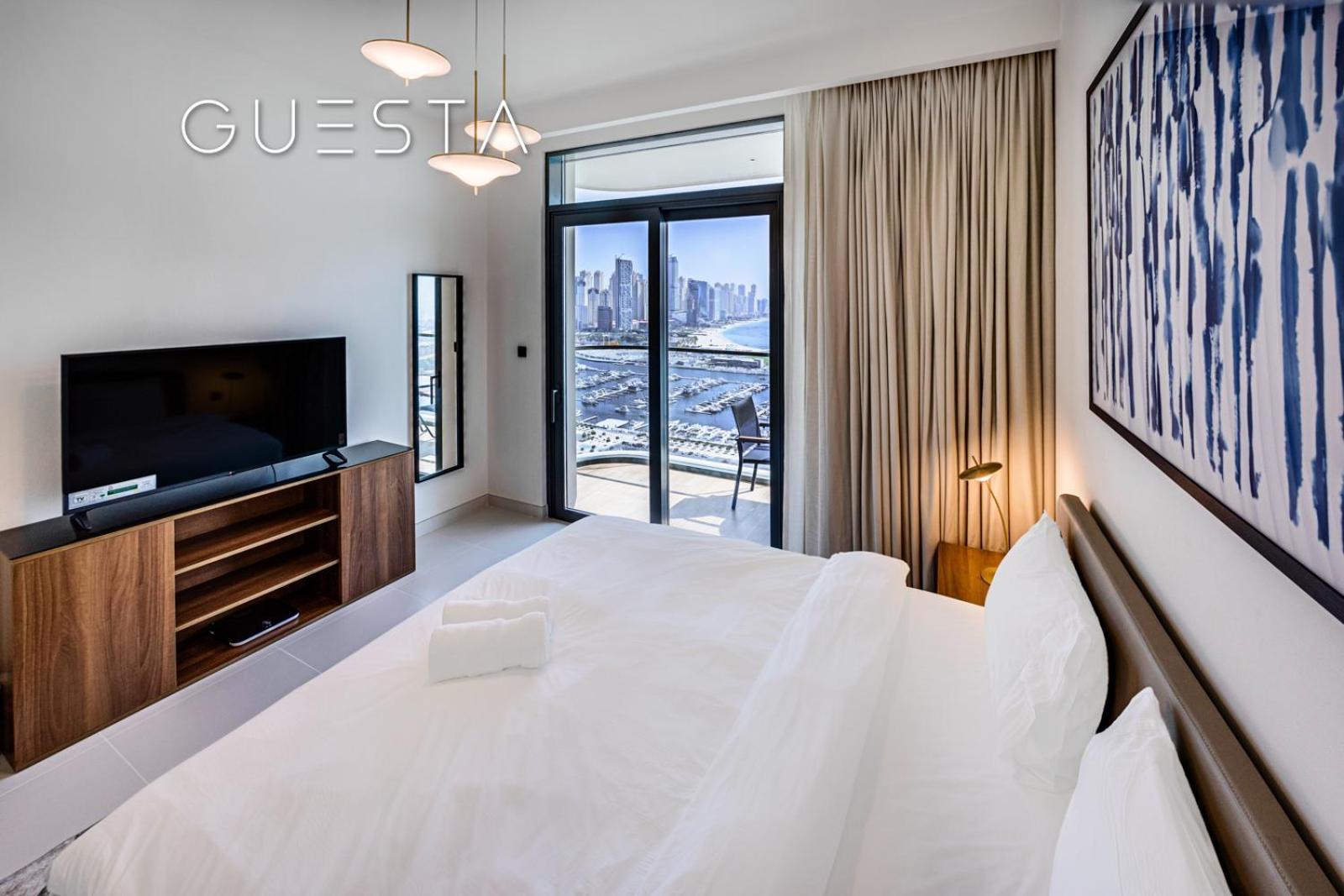 Emaar Beachfront - Marina Vista Tower, Marina Apartment