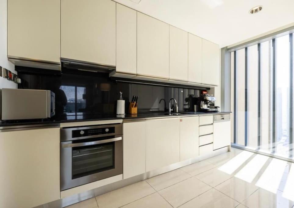 One Bedroom In Jw Marriott Marina Dubai