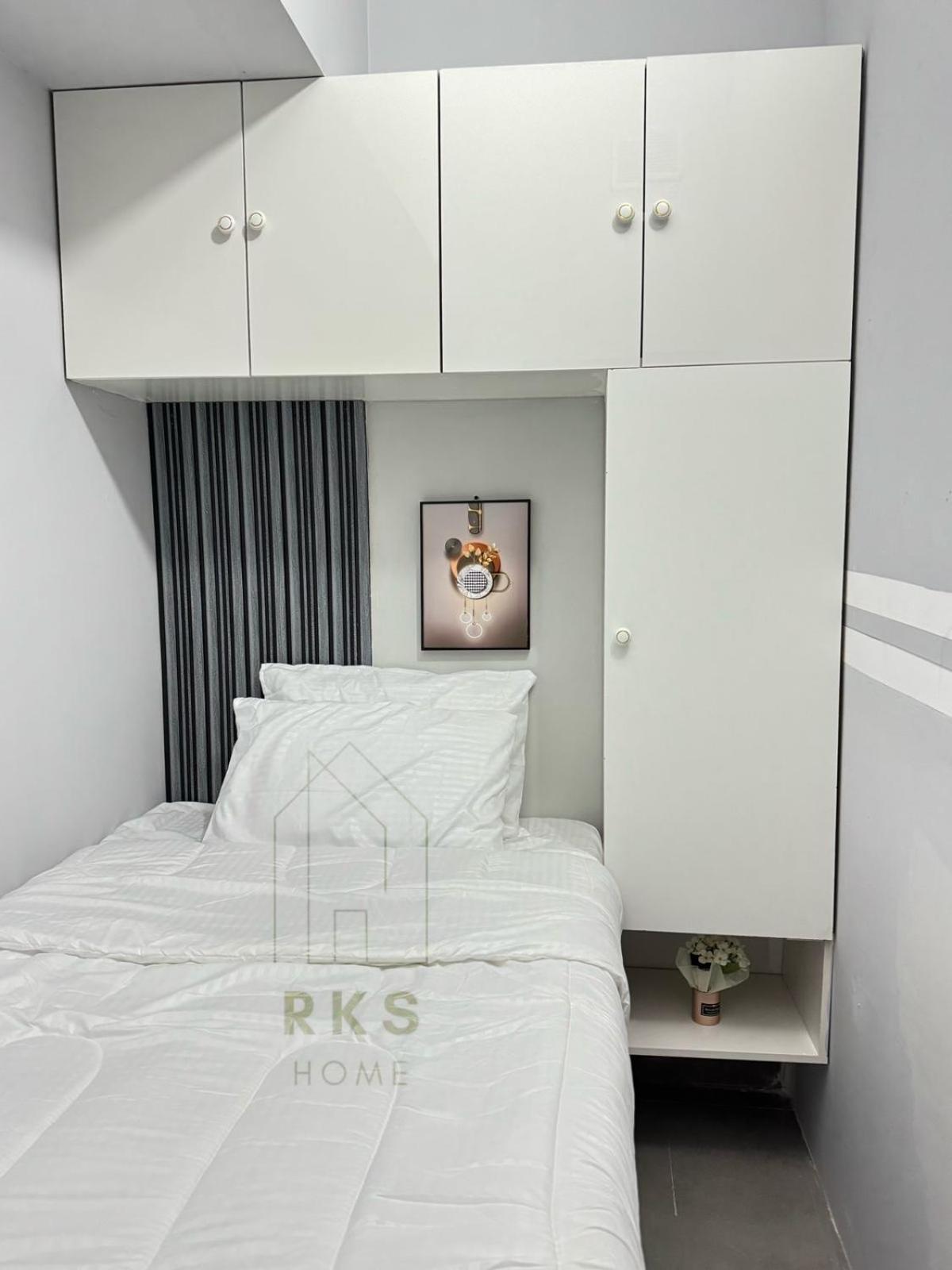 Shared Private In Downtown Business Bay Homestay Dubai