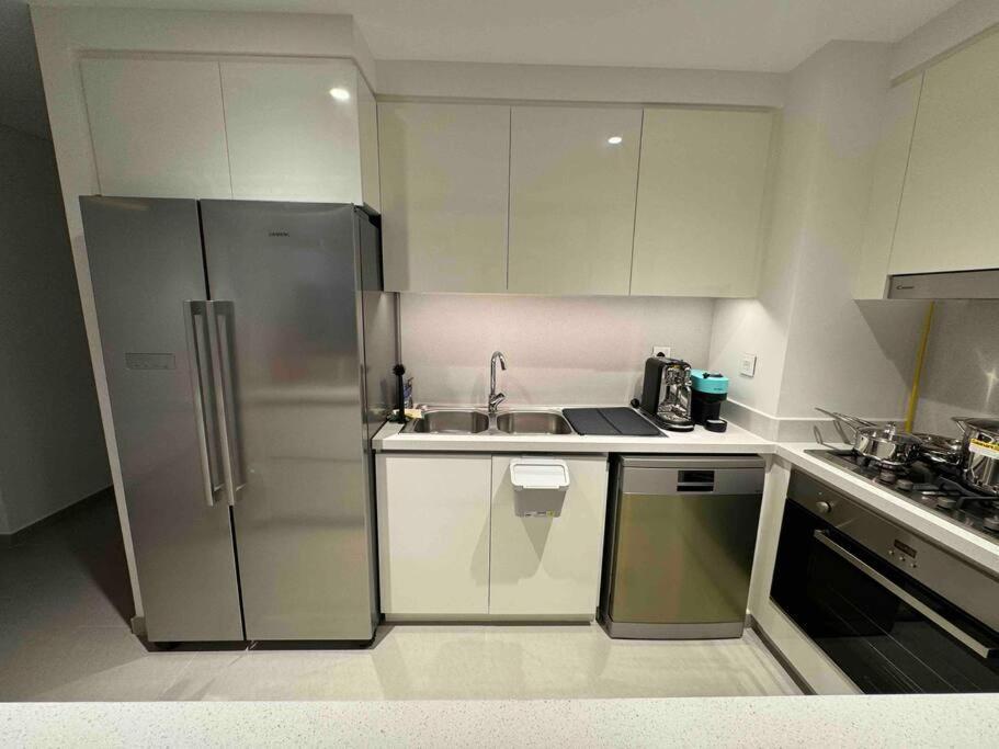3br Burj Khalifa View Mall Access * Dubai