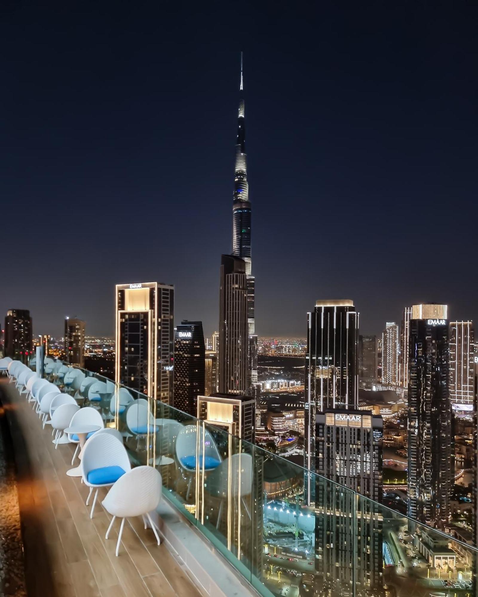 64th Floor Rooftop Pool Offering Amazing Burj Khalifa Views, 2br In Paramount Midtown * Dubai