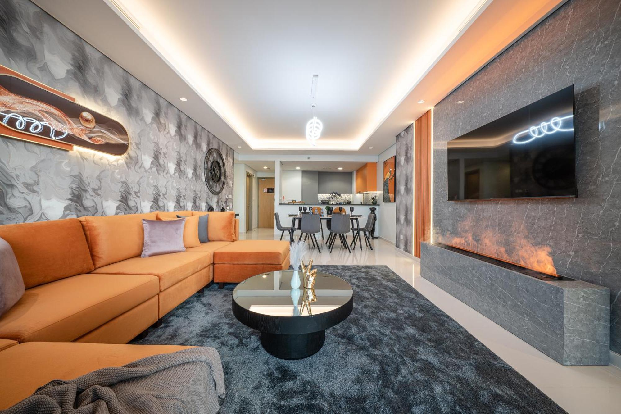 Apartment 64th Floor Rooftop Pool Offering Amazing Burj Khalifa Views, 2br In Paramount Midtown Dubai