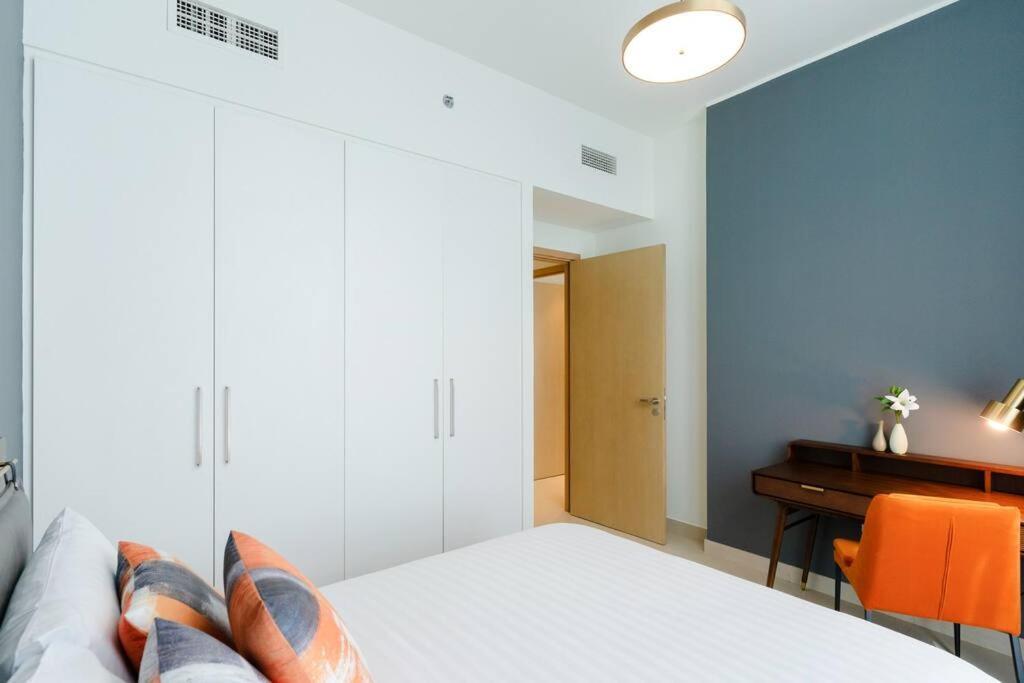 Stylish And Cozy L Park View L Next To Mall *