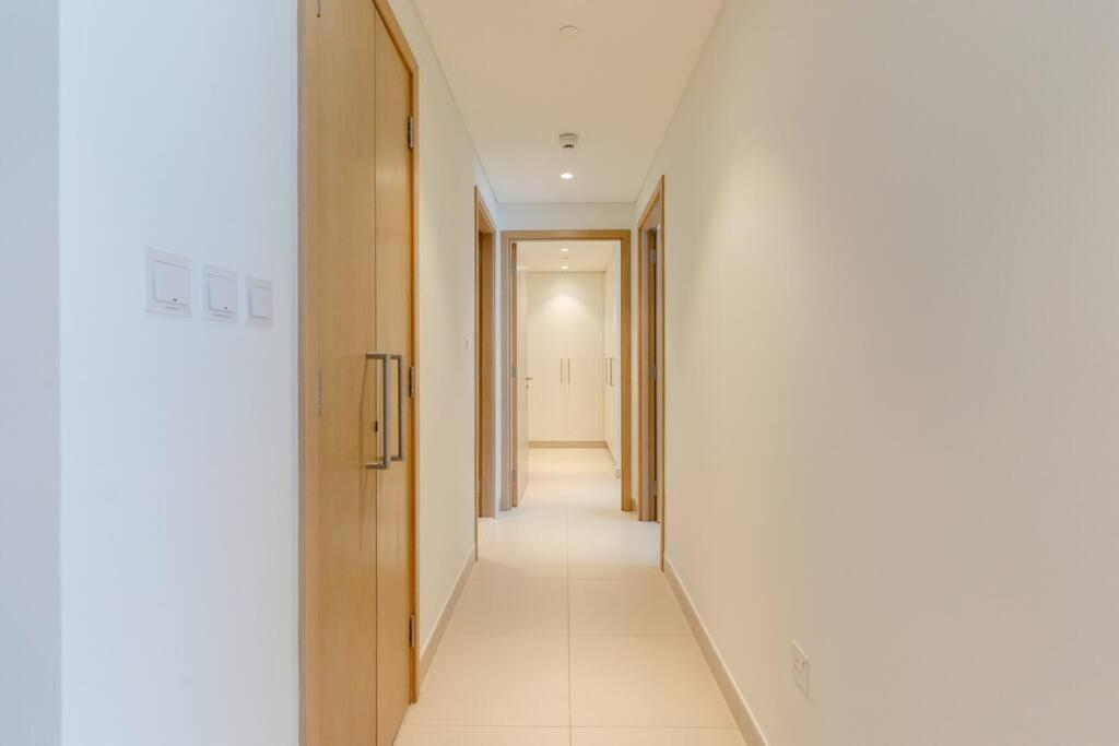 Stylish And Cozy L Park View L Next To Mall * Dubai