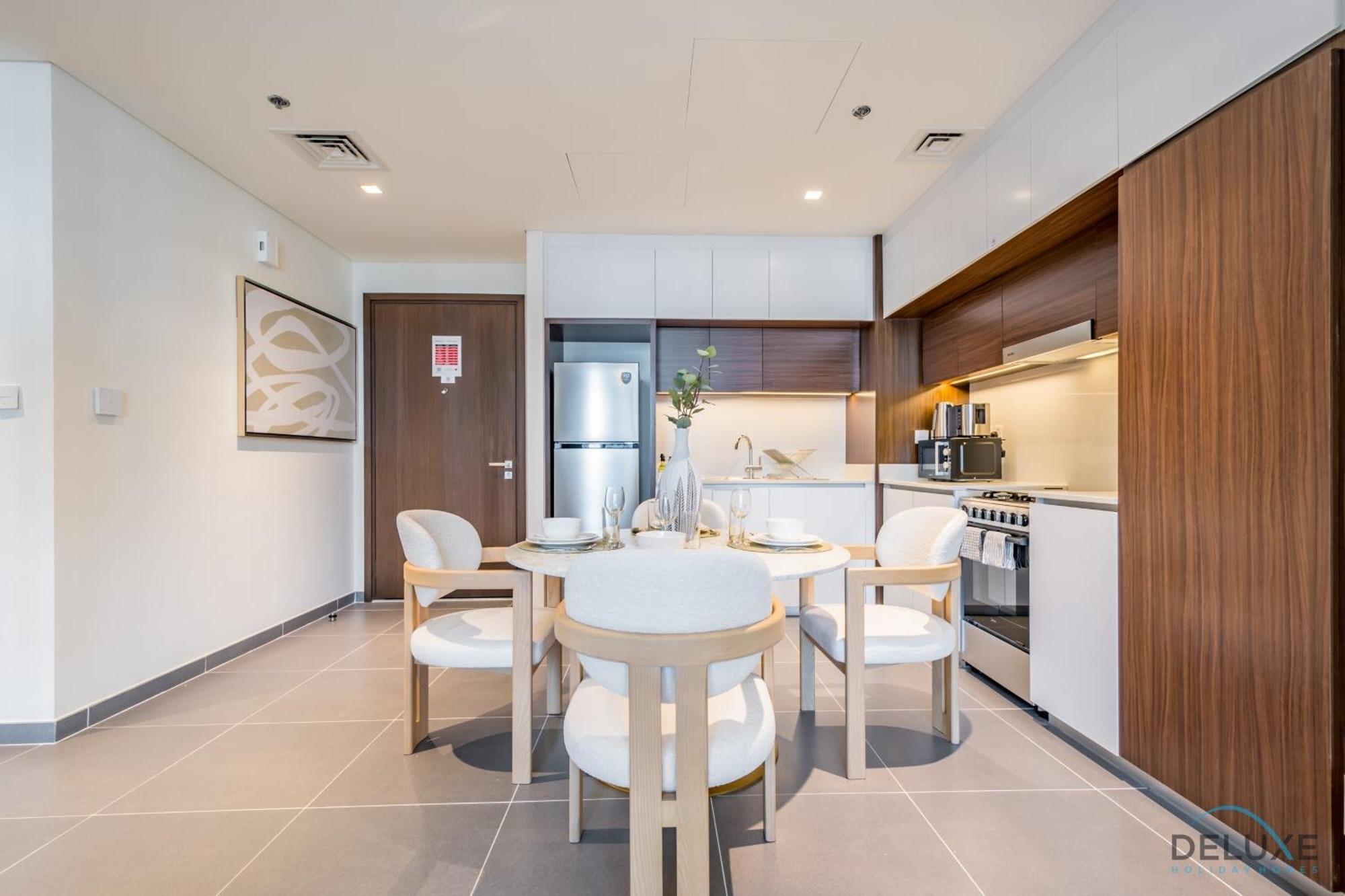 Apartment Charming 1br In Creek Edge Tower 1, Creek Harbor By Deluxe Homes Dubai