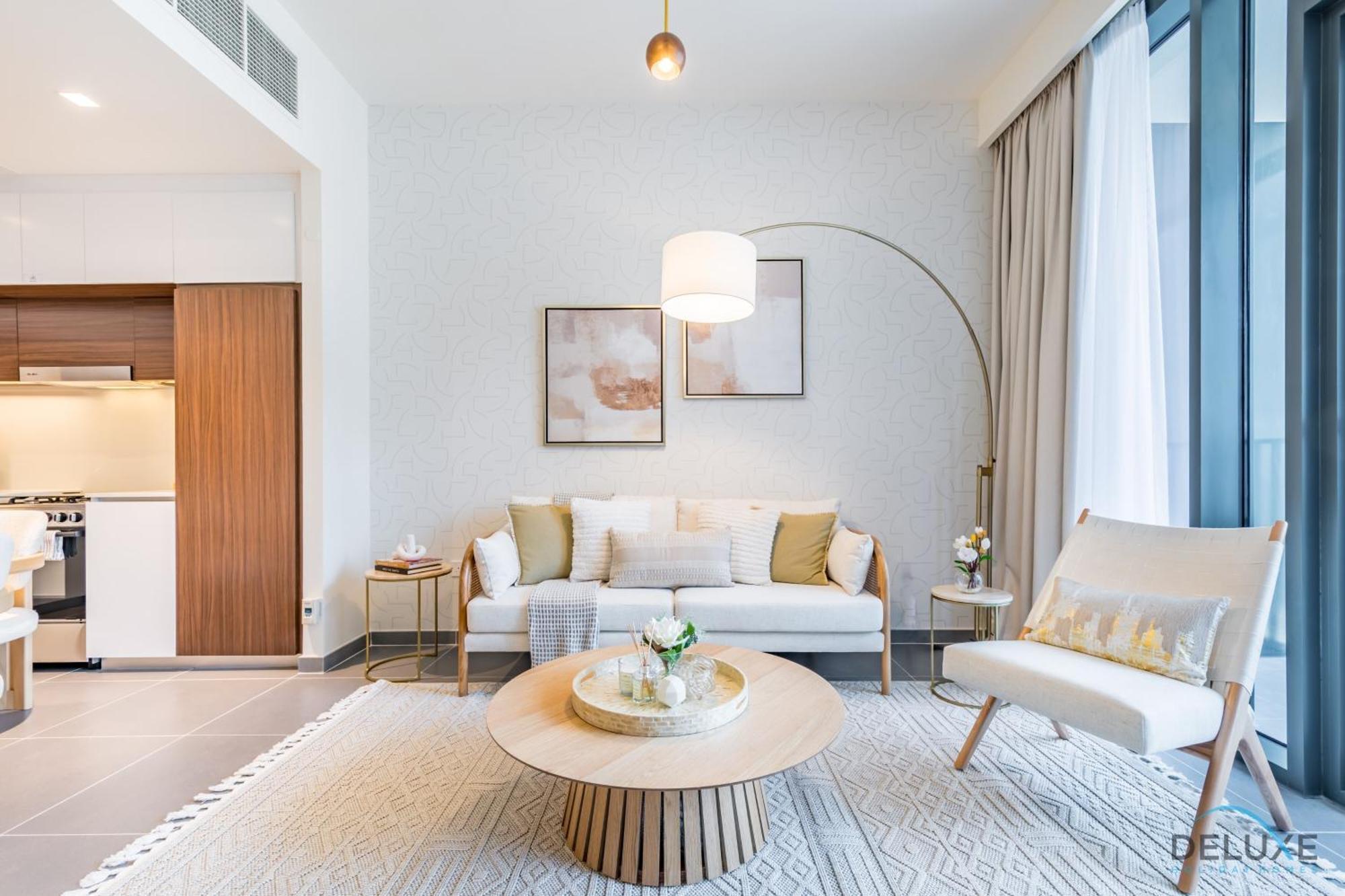 Charming 1br In Creek Edge Tower 1, Creek Harbor By Deluxe Homes