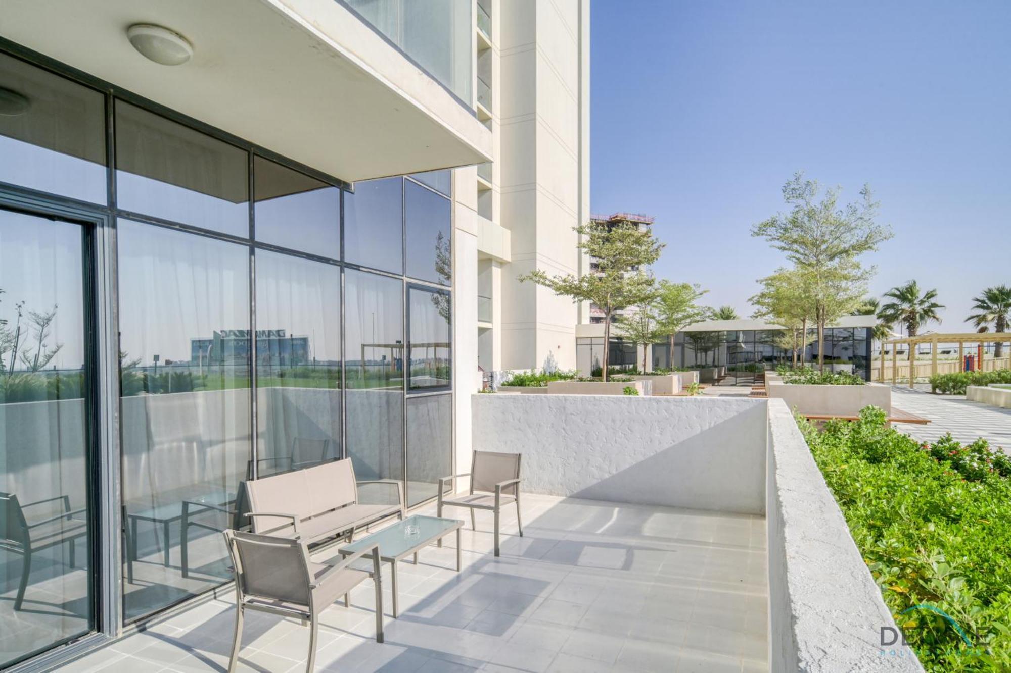 Peaceful 1br At Golf A Damac Hills By Deluxe Homes Dubai
