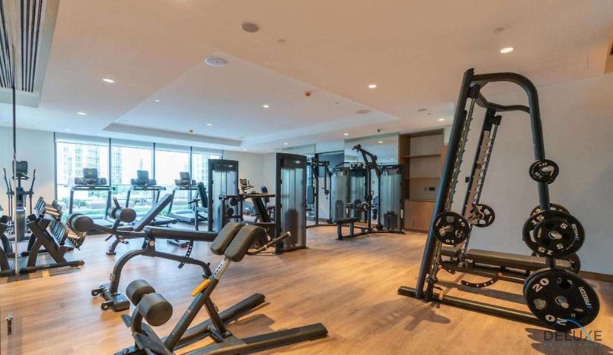Apartment Majestic 3br With Assistant At Act One Act Two Tower 2 In Downtown By Deluxe Homes *