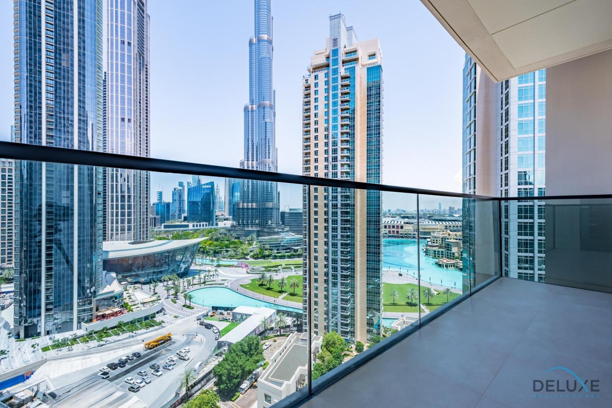 Majestic 3br With Assistant At Act One Act Two Tower 2 In Downtown By Deluxe Homes Dubai