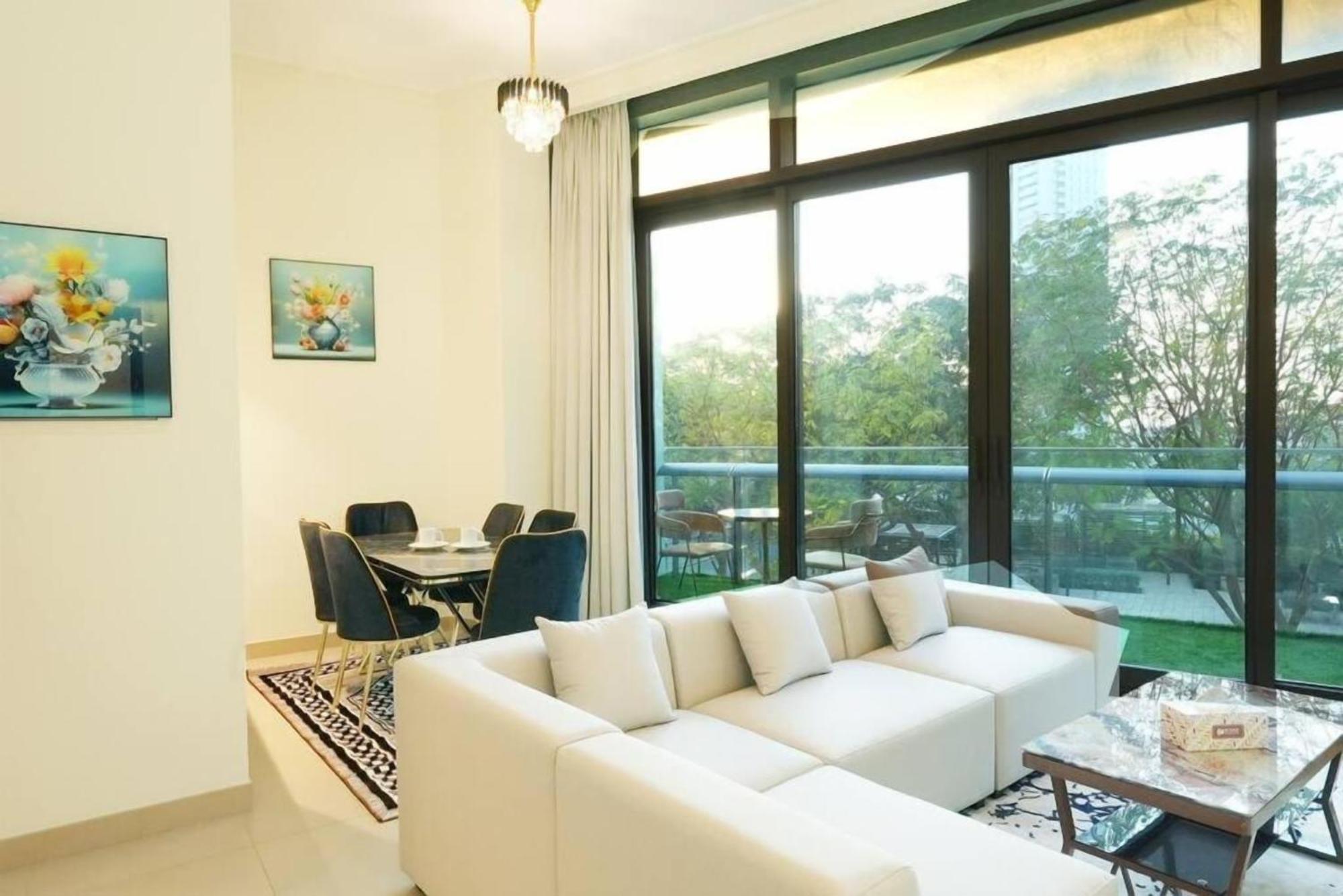Apartment Brown Stone - Burj Khalifa Downtown Vista