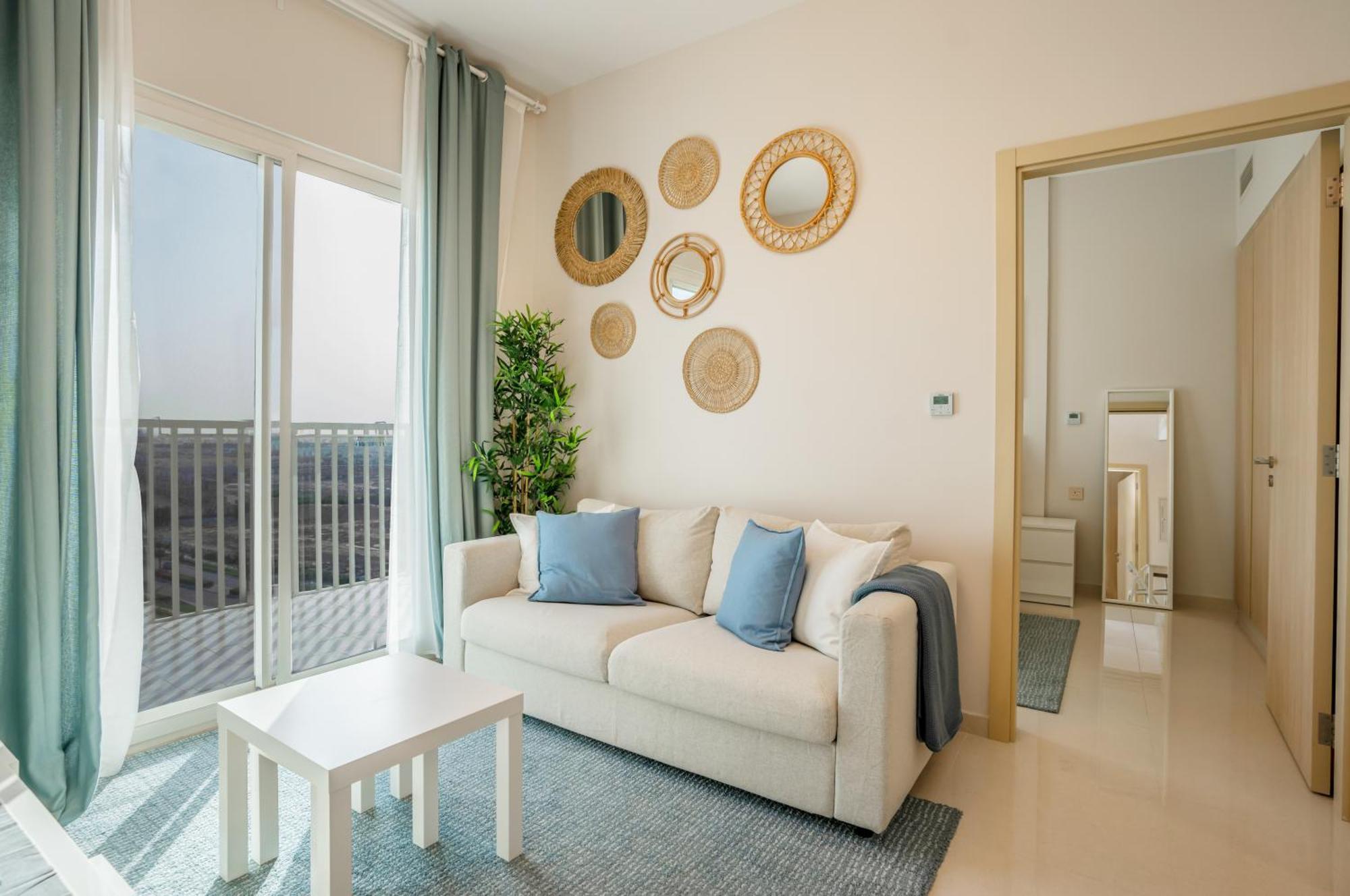 Homesgetaway - Elegant 2brapt In Navitas A Damac Hills 2 Apartment *