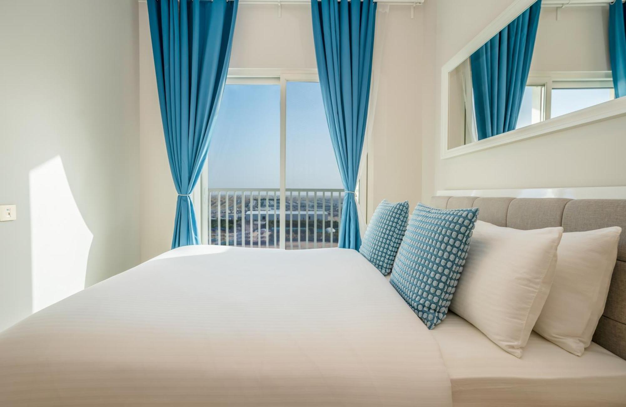Homesgetaway - Elegant 2brapt In Navitas A Damac Hills 2 Apartment