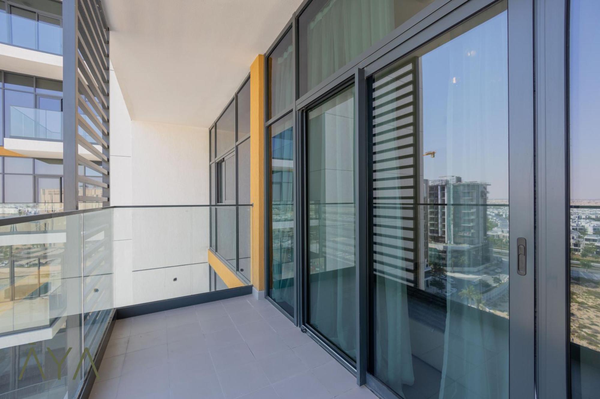 La Brisa - Stylish 2br At Hills With Pool Access