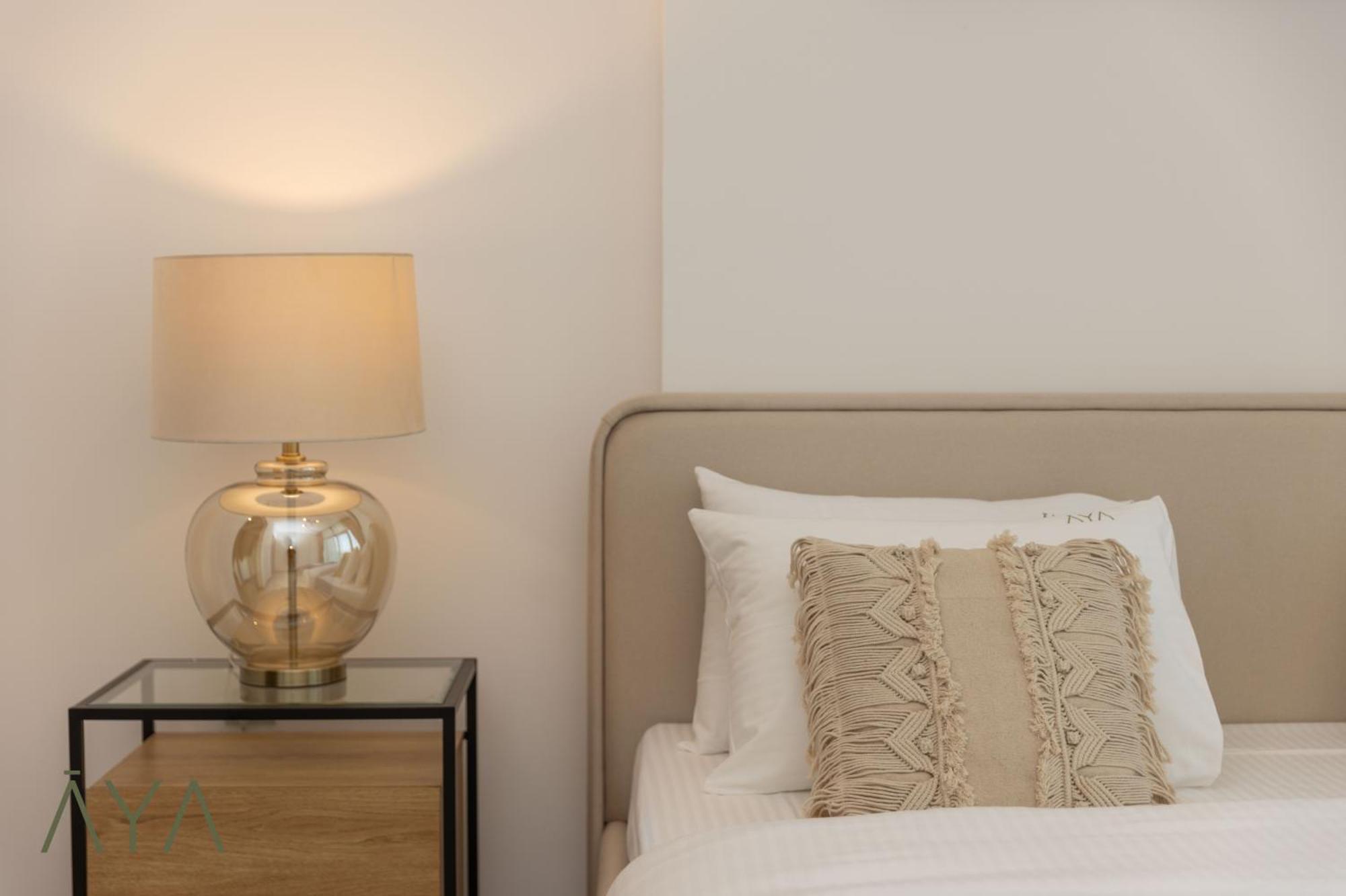 La Brisa - Stylish 2br At Hills With Pool Access