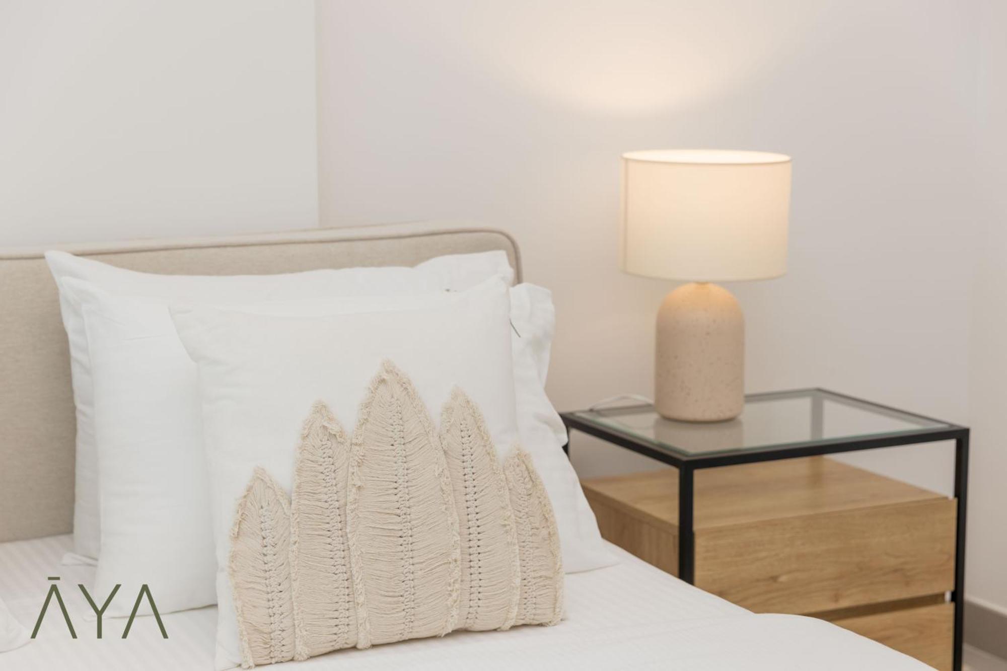 La Brisa - Stylish 2br At Hills With Pool Access Apartment *