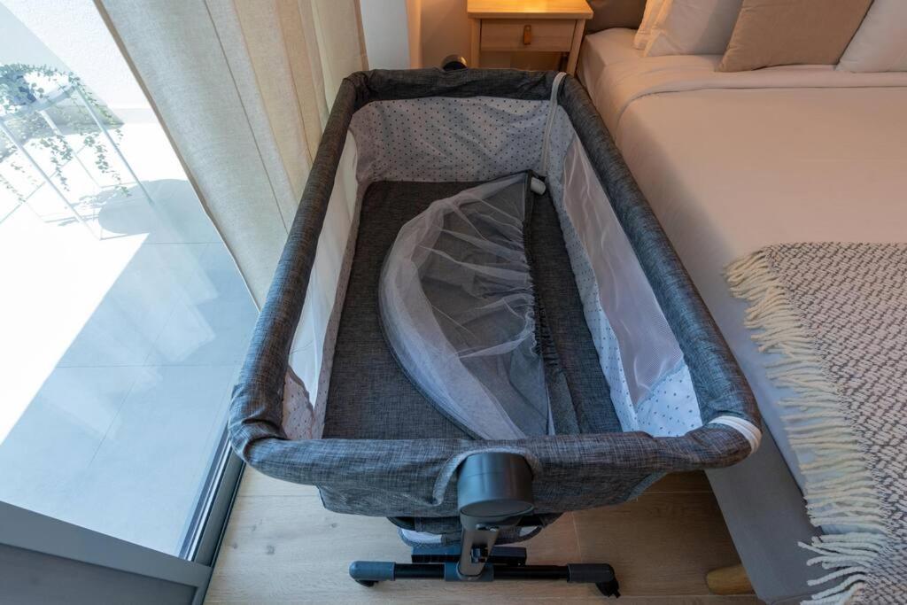 Apartment Large 2 Bedroom - Metro At 2 Min