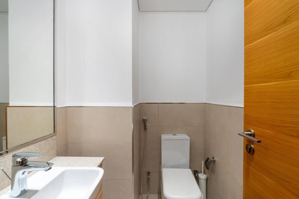 Apartment Large 2 Bedroom - Metro At 2 Min *