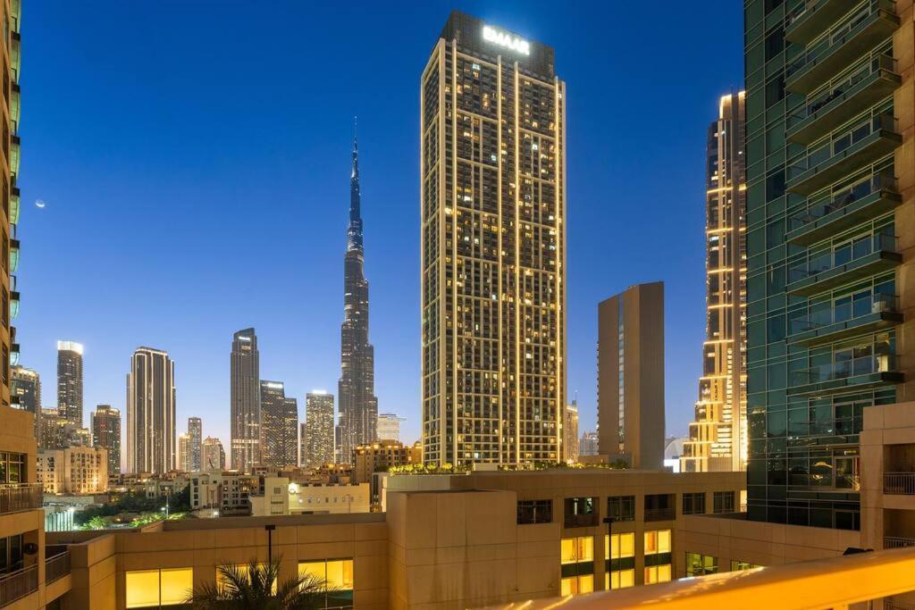 First Class Full Burj Khalifa View