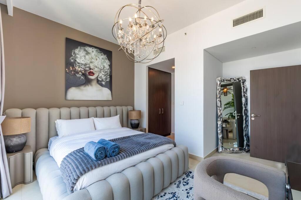 Downtown Views - Direct Access To Mall - 2bdr 50th Floor Dubai