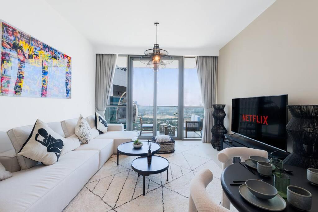 Downtown Views - Direct Access To Mall - 2bdr 50th Floor