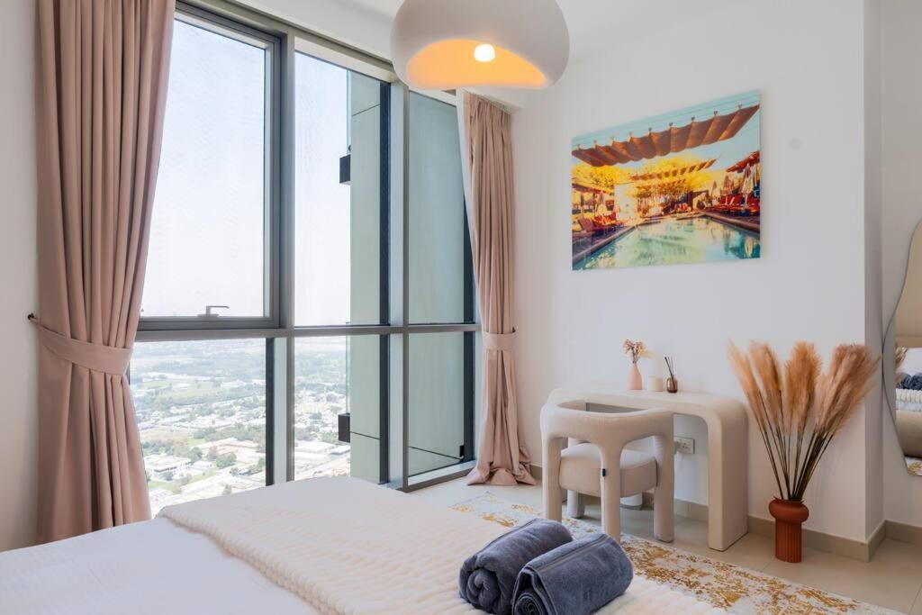 Apartment Downtown Views - Direct Access To Mall - 2bdr 50th Floor
