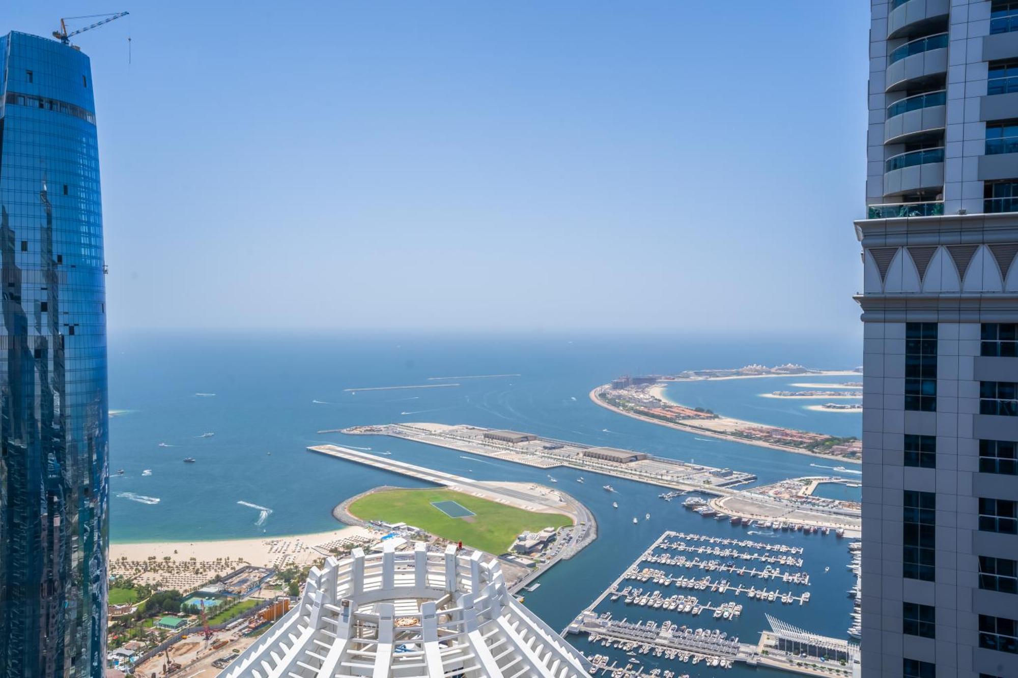 Apartment Homesgetaway - Luxurious Duplex Penthouse 3br Plus Maids At Heart Of Marina *