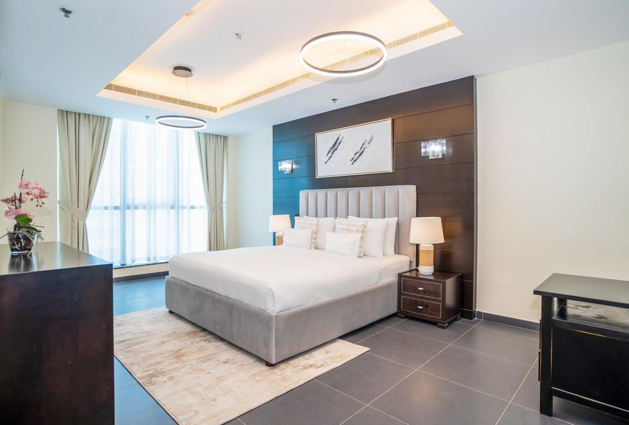 Apartment Homesgetaway - Luxurious Duplex Penthouse 3br Plus Maids At Heart Of Marina Dubai