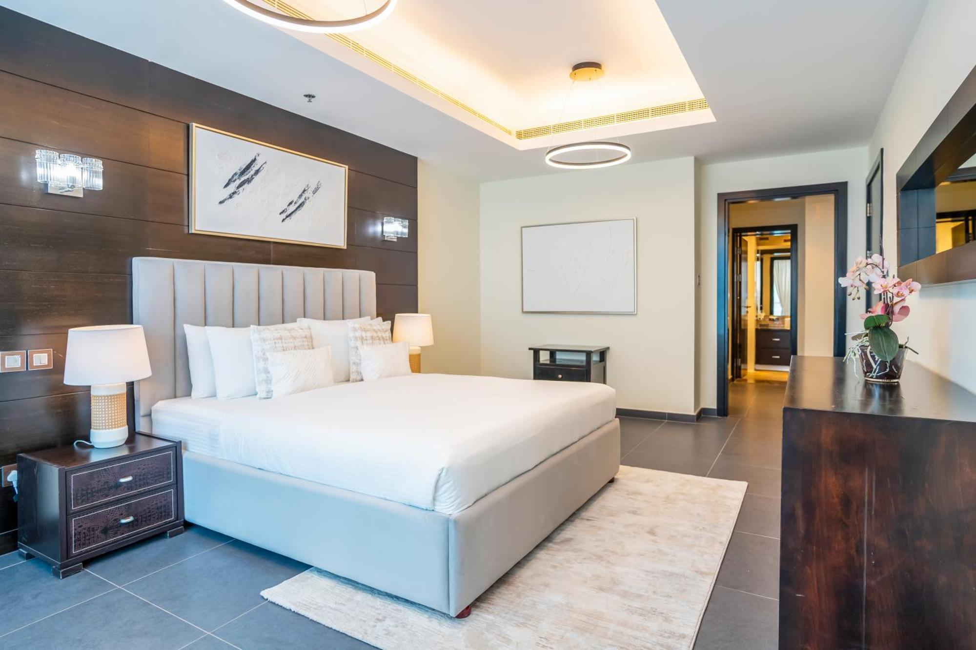 Homesgetaway - Luxurious Duplex Penthouse 3br Plus Maids At Heart Of Marina Dubai