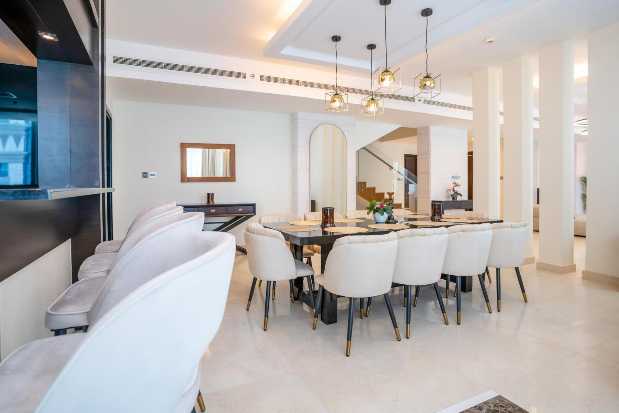 Apartment Homesgetaway - Luxurious Duplex Penthouse 3br Plus Maids At Heart Of Marina *