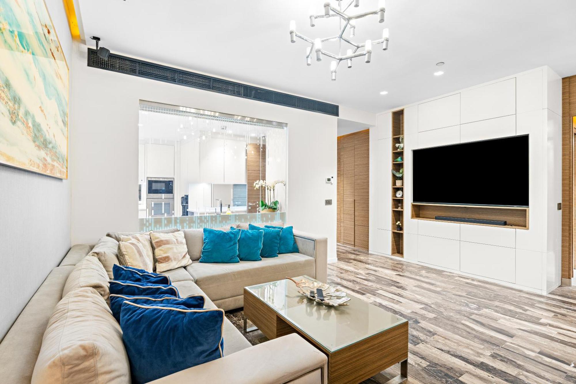 Apartment First Class 2br Elevated Luxury With Terrace