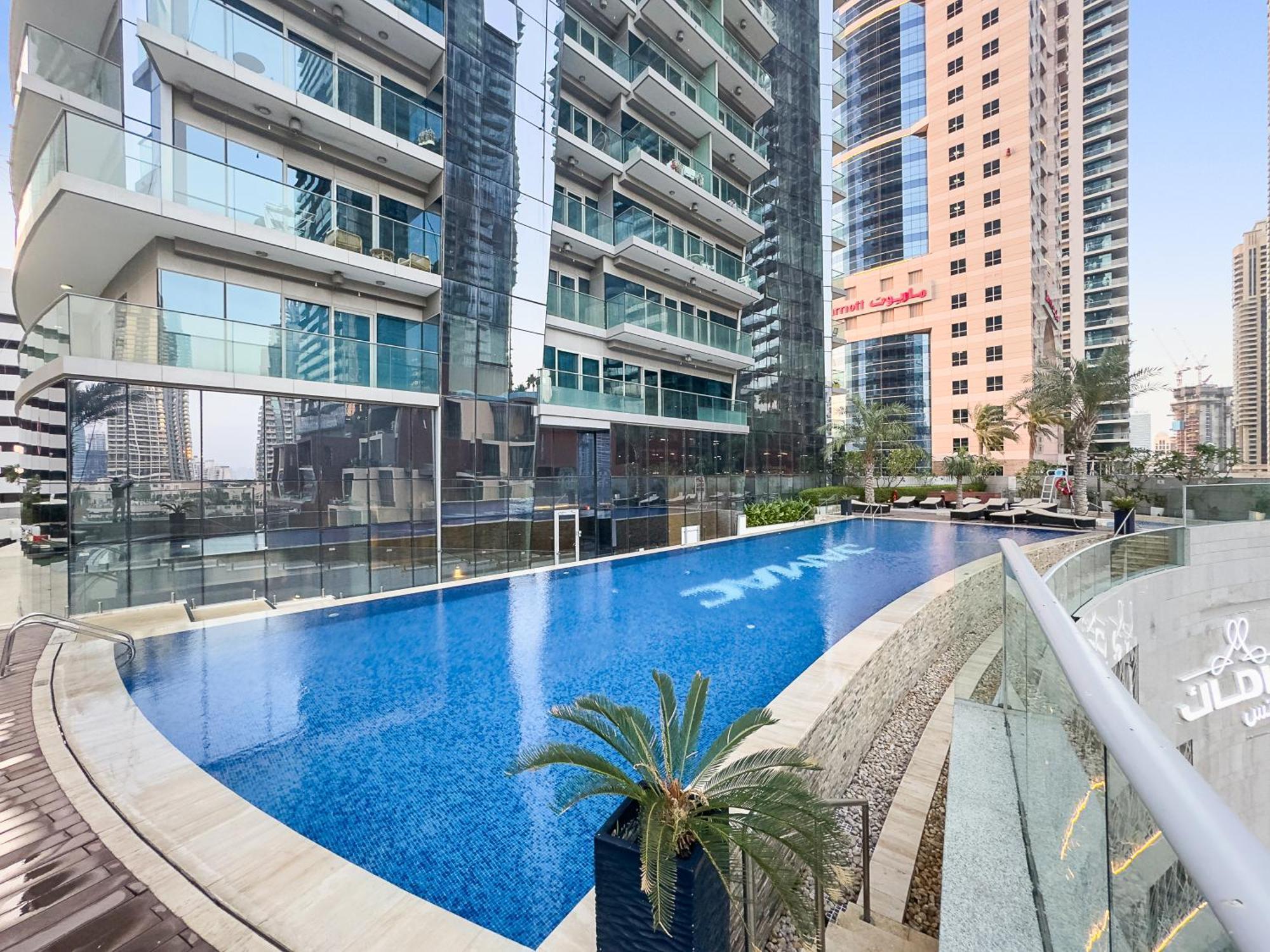 Apartment First Class 2br Elevated Luxury With Terrace *