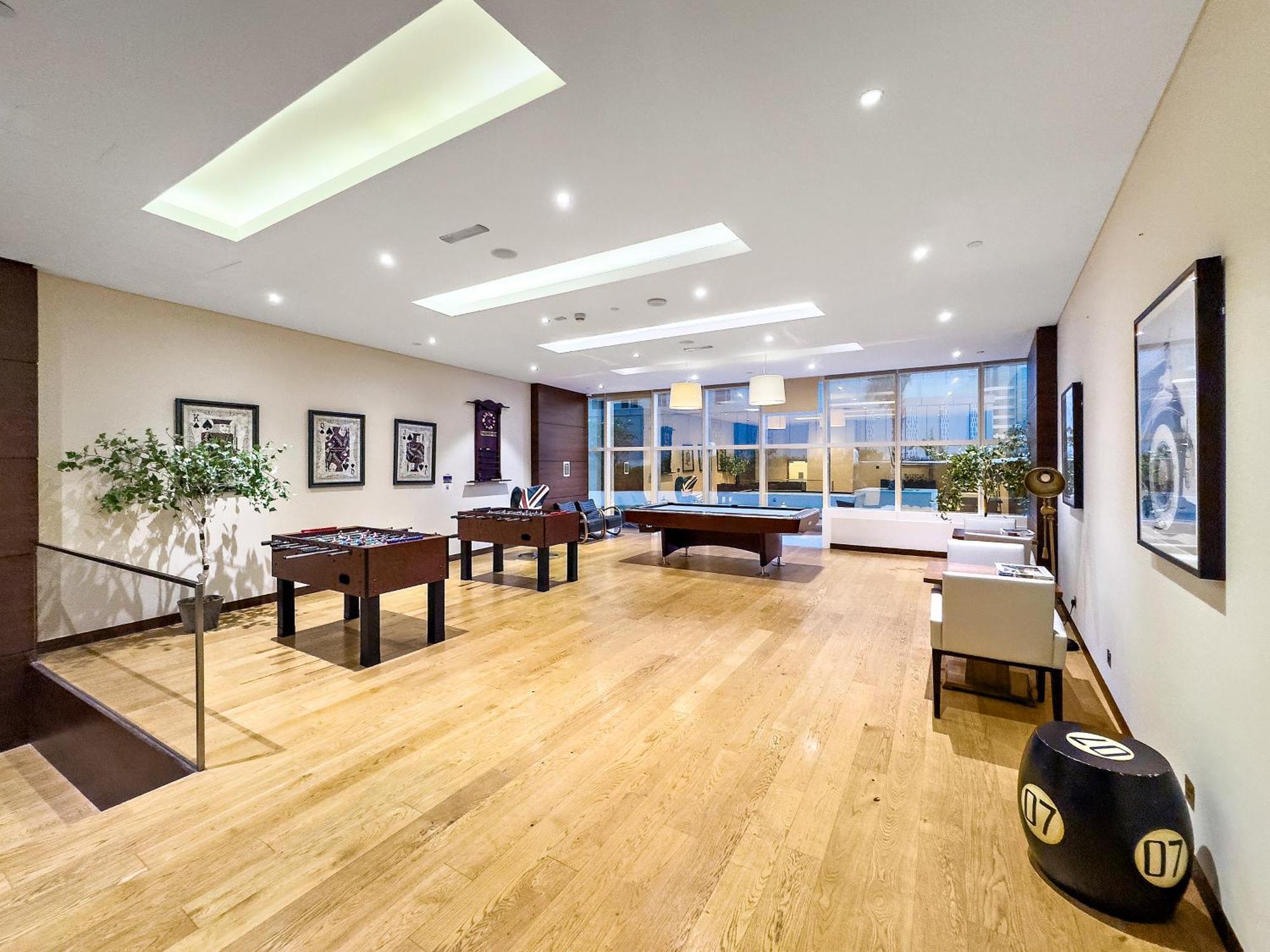 First Class 2br Elevated Luxury With Terrace Dubai