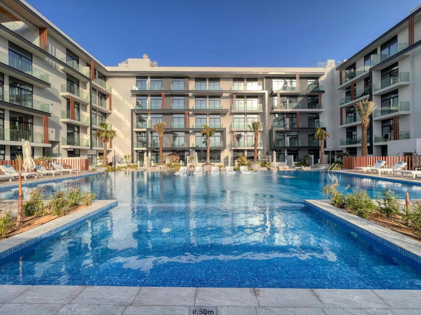 Guestready - Grey Pearl With Big Balcony Apartment Dubai