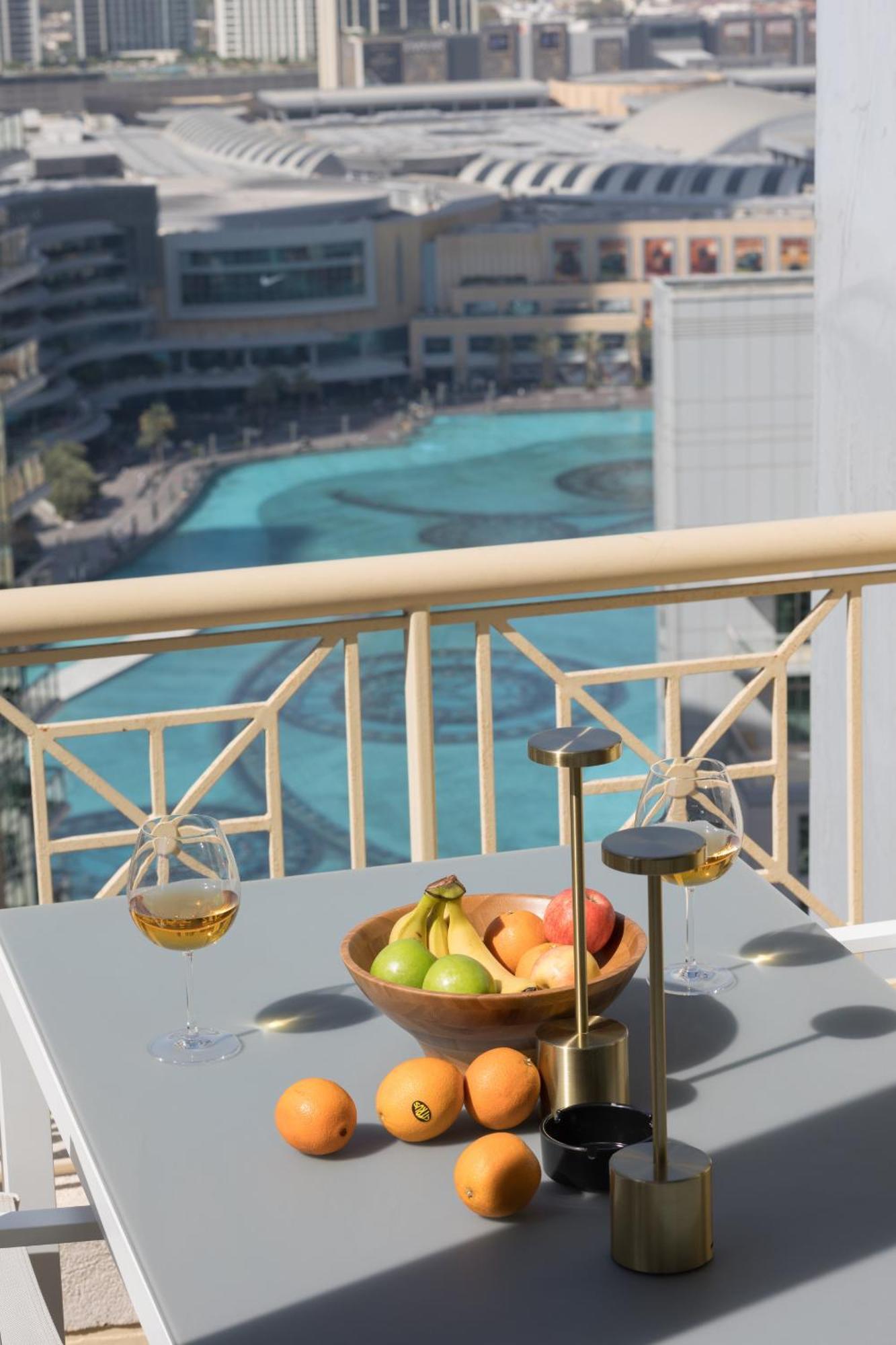 The Signature Burj Khalifa View Residence With Terrace Apartment