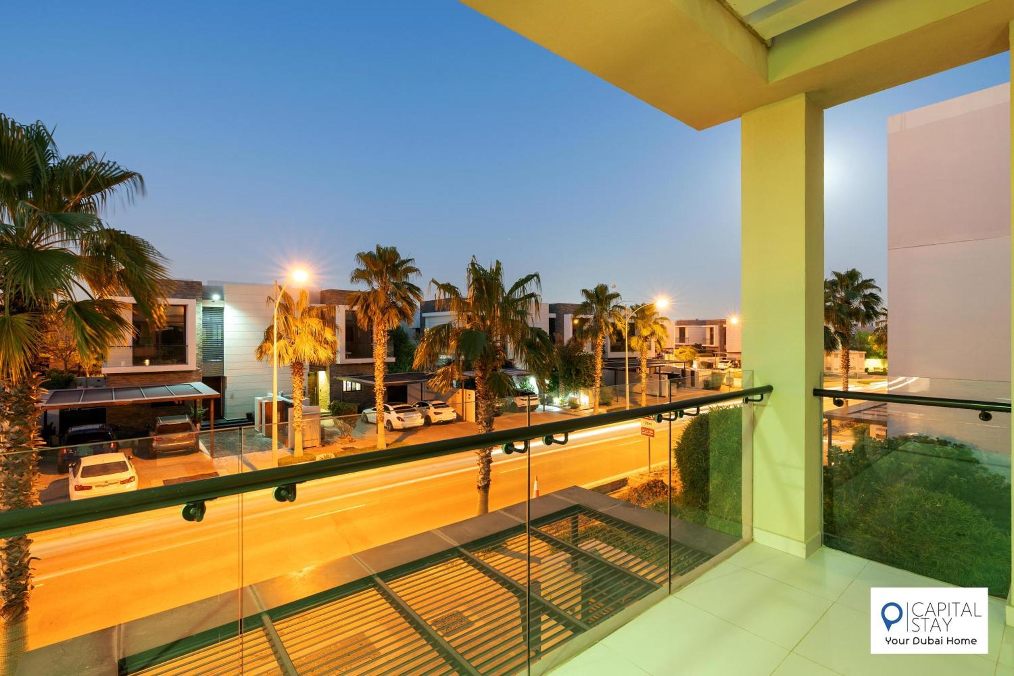 Apartment Luxury Paramount In Damac Hills Dubai