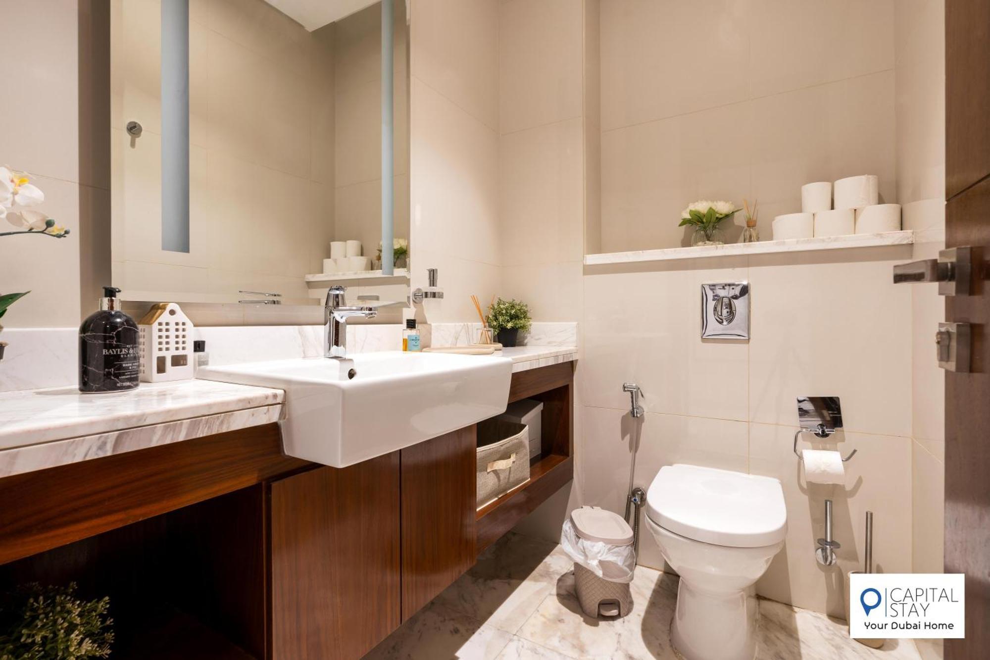 Luxury Paramount In Damac Hills * Dubai