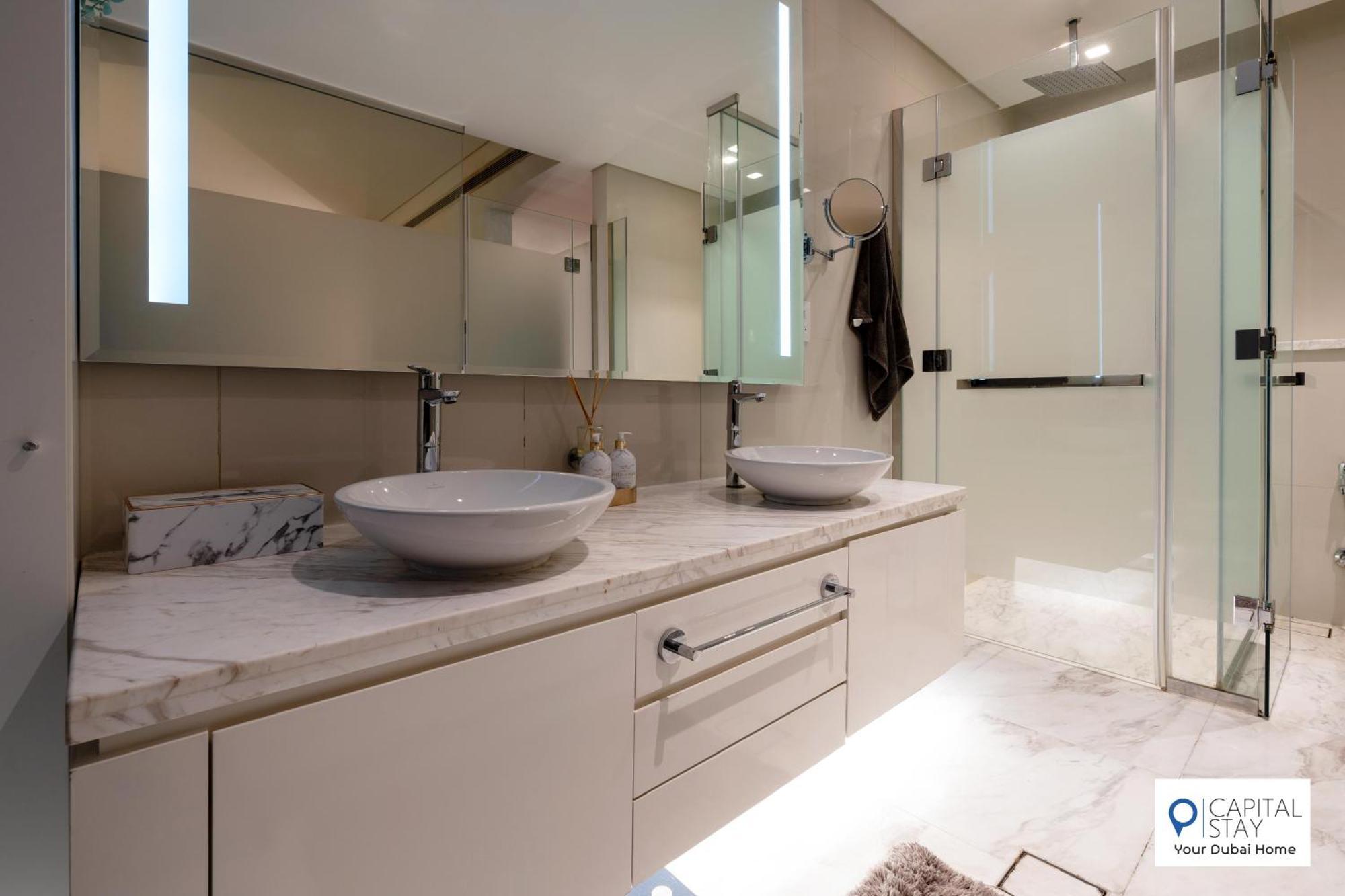 Luxury Paramount In Damac Hills Apartment *