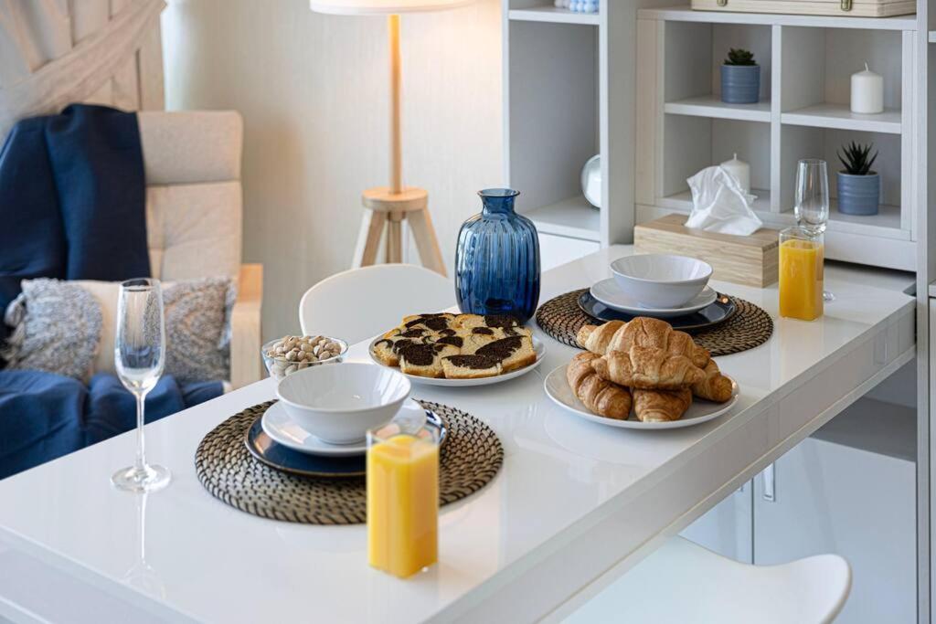 - Miraclz Tower In Arjan Apartment *