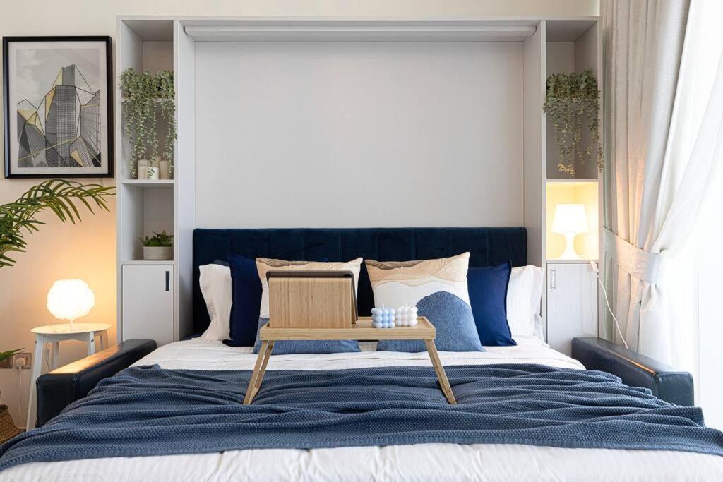 Apartment - Miraclz Tower In Arjan