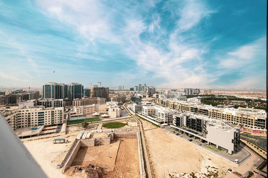 - Miraclz Tower In Arjan Apartment