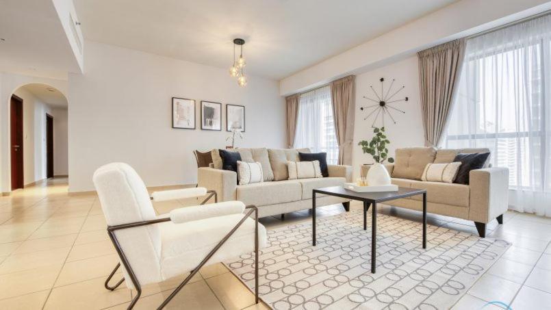 Access 2 Bedroom In Rimal 1 Jbr High Floor Apartment Dubai