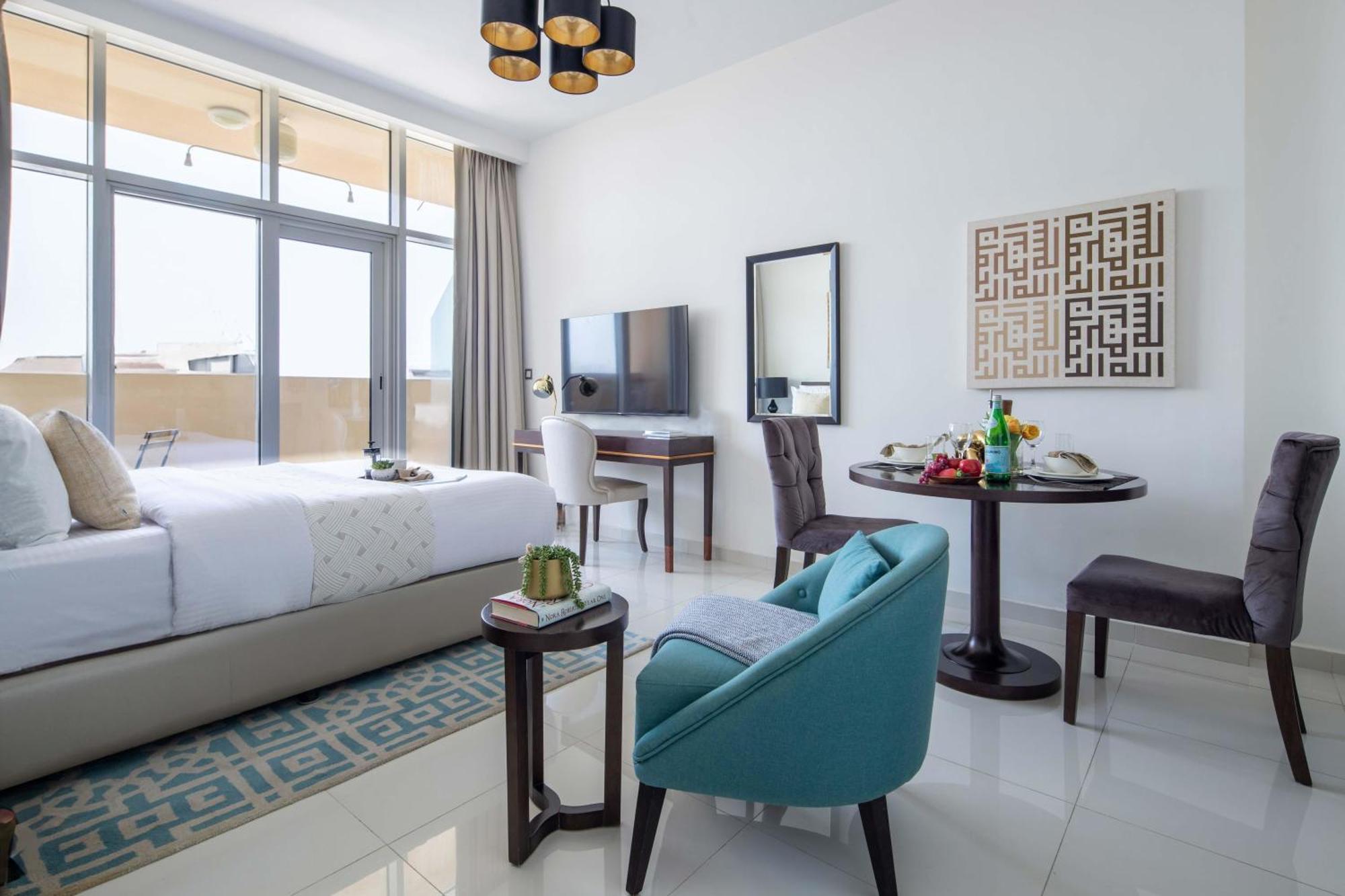 Frank Porter - Damac Ghalia *