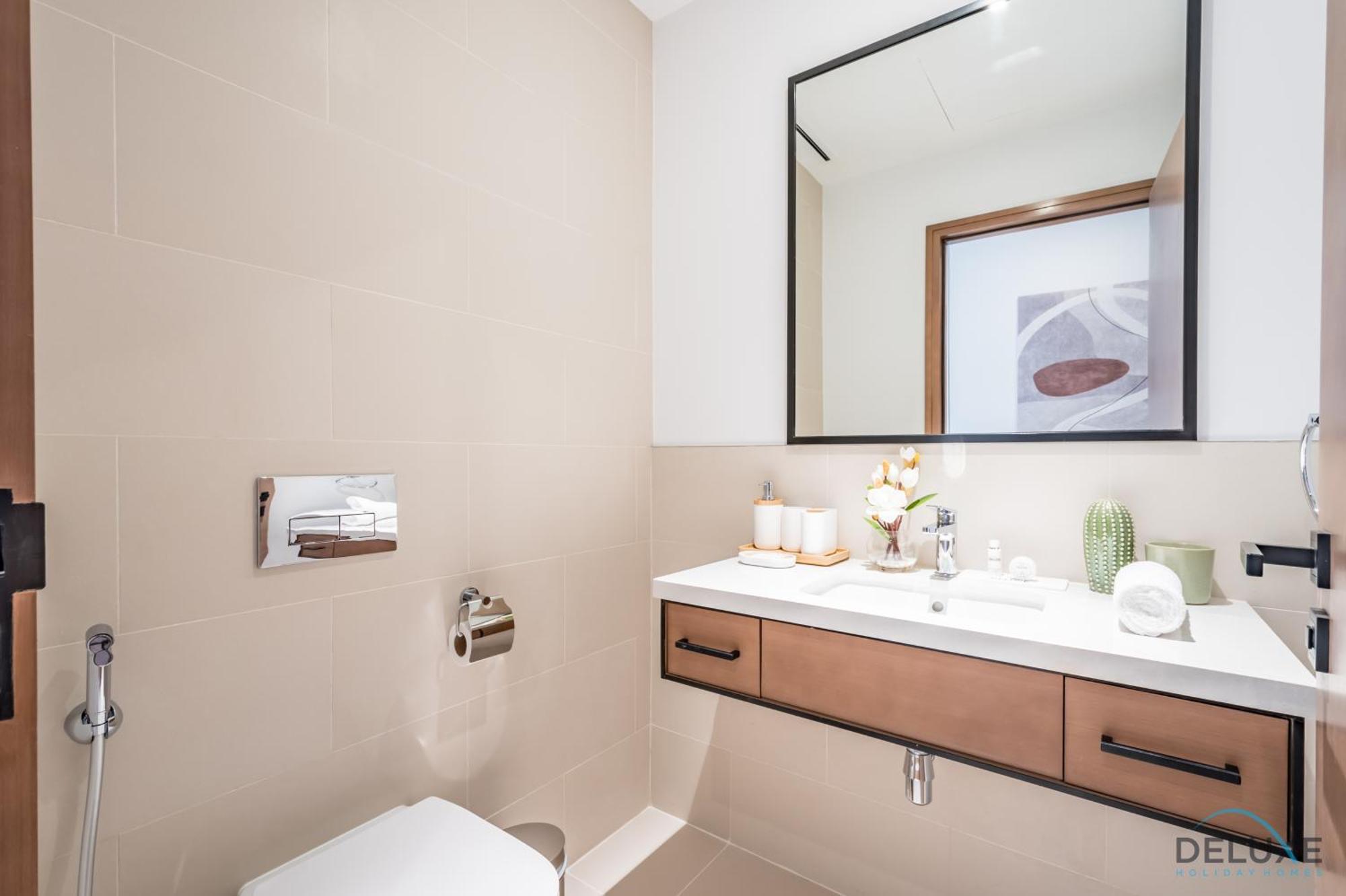 Chic 1br In Vida Residences Marina By Deluxe Homes Apartment *