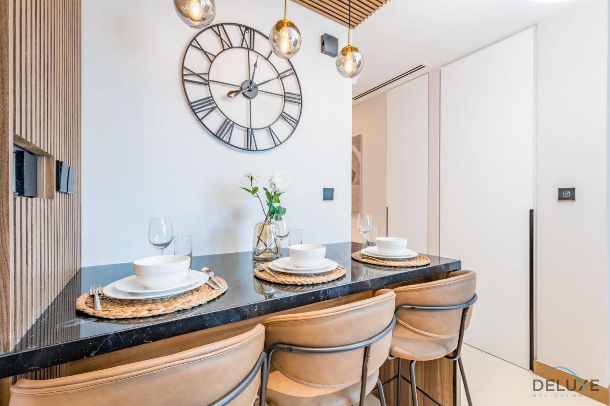Chic 1br In Vida Residences Marina By Deluxe Homes Apartment Dubai