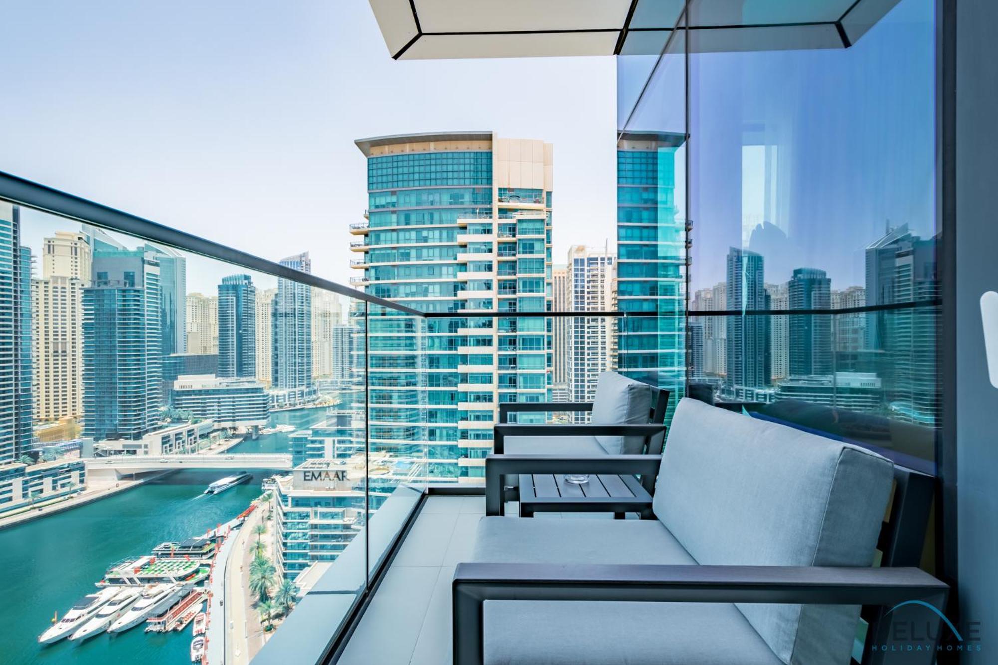Chic 1br In Vida Residences Marina By Deluxe Homes Apartment