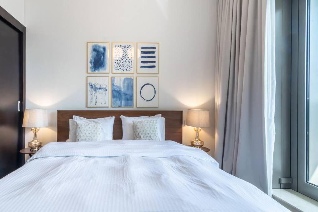 First Class 1br Modern And Stylish Apartment *