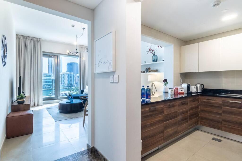 First Class 1br Modern And Stylish Apartment *