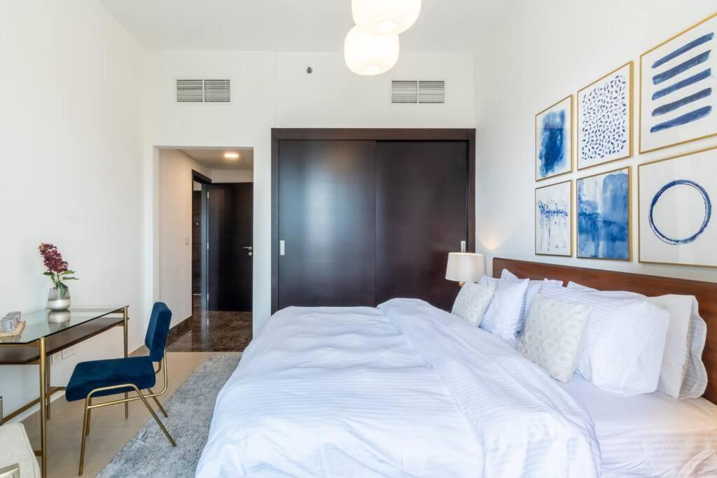 Apartment First Class 1br Modern And Stylish