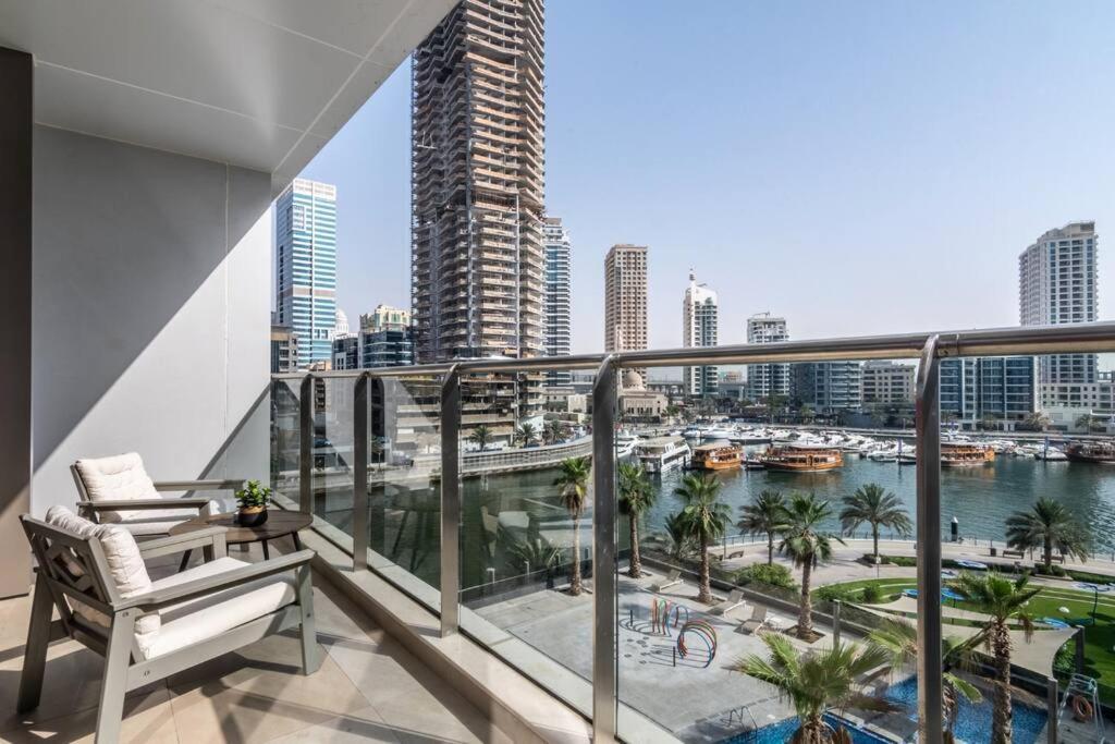 Apartment First Class 1br Modern And Stylish