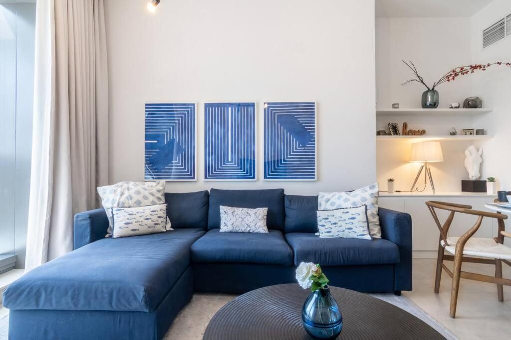 First Class 1br Modern And Stylish Apartment *